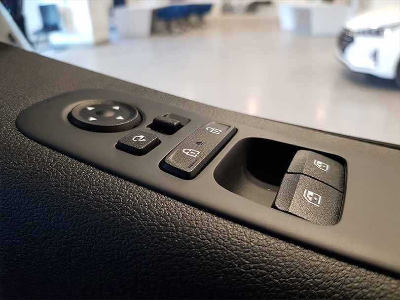 Hyundai Staria Interior Window Controls